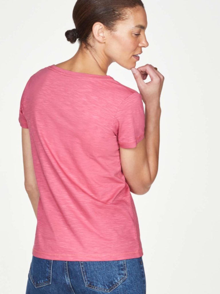 Thought Basic T-Shirt Raspberry aus Bio-Baumwolle