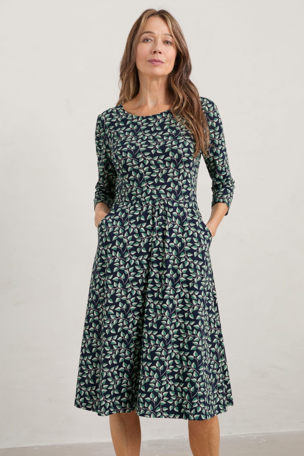 Kleid April Sweet Leaves