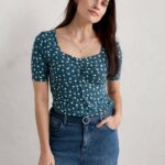 Top Gentle Wave Ditsy